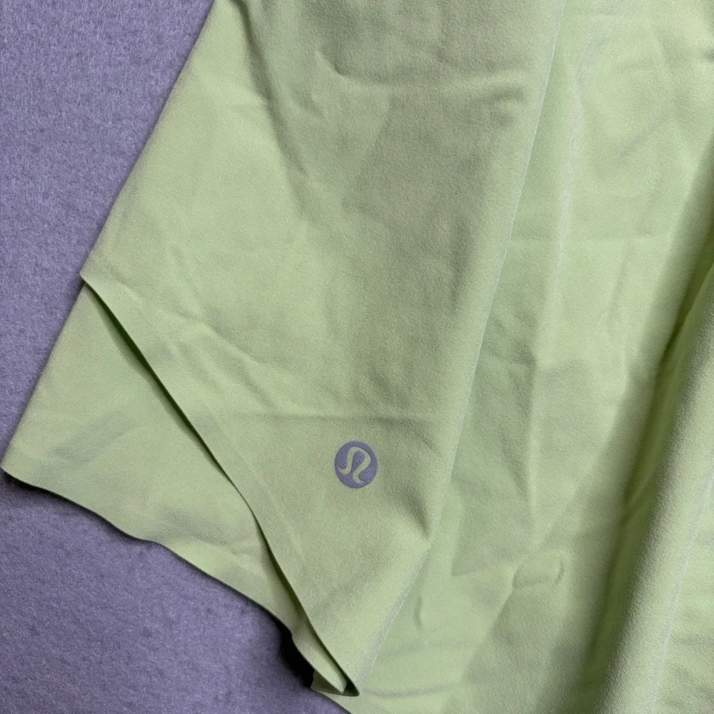 Lululemon Shorts Womens S Green Find Your Pace High-Rise 3